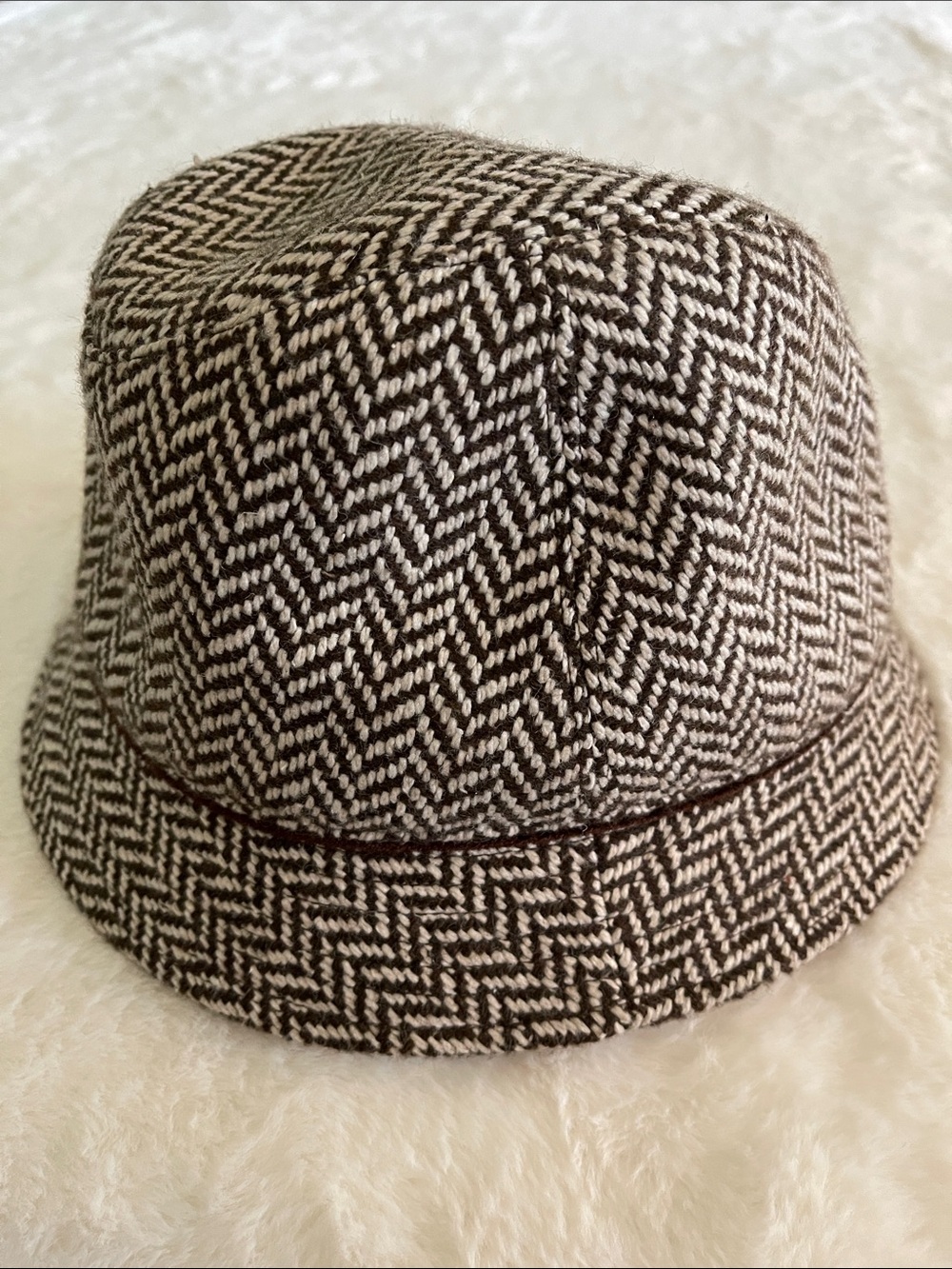 American Eagle Classic Herringbone Bucket Hat - Brown & Cream OS